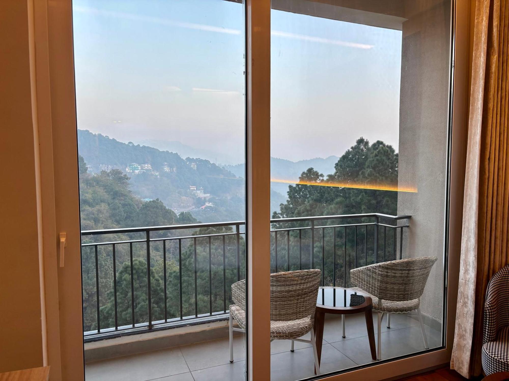 Arnisa Kasauli - A Boutique Hotel Exteriör bild